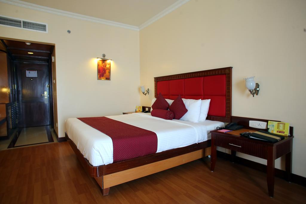 Joys Palace Hotel Thrissur Cameră foto