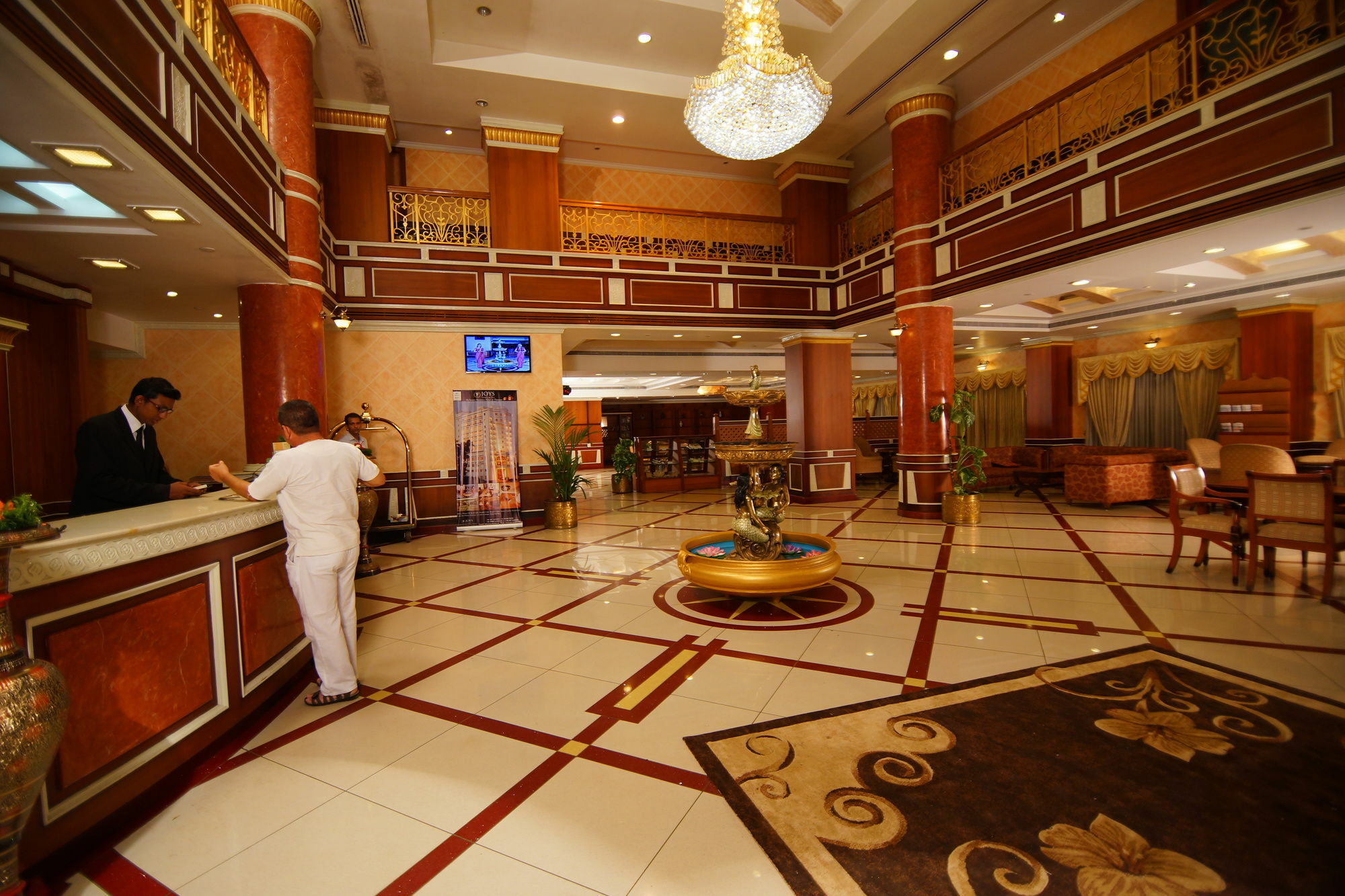 Joys Palace Hotel Thrissur Exterior foto
